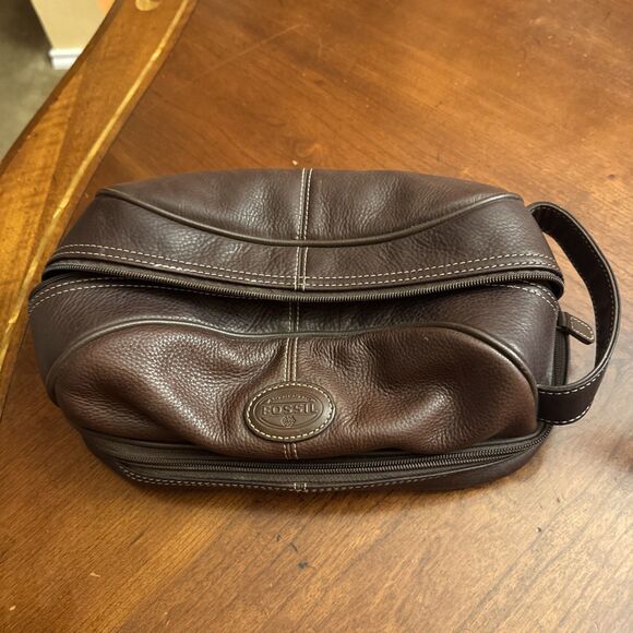 FOSSIL  Brown Men’s Travel Toiletry Bag - Picture 2 of 14